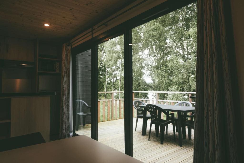 One-Bedroom Cottage Privilege 2 people room - Image 1