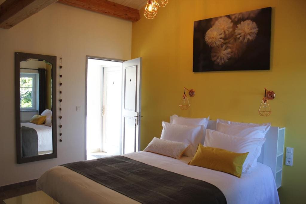 Deluxe Double Room room - Image 3