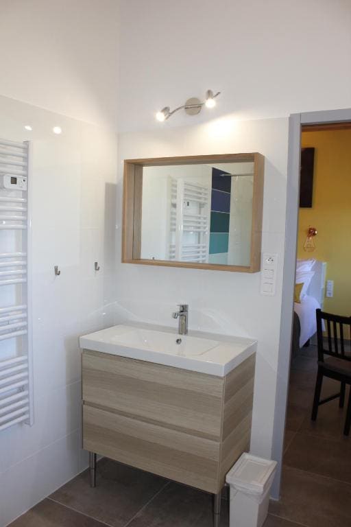 Deluxe Double Room room - Image 2