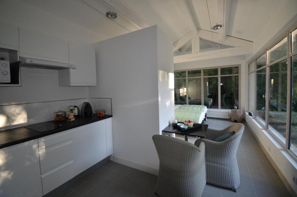 Studio with Garden View room - Image 1