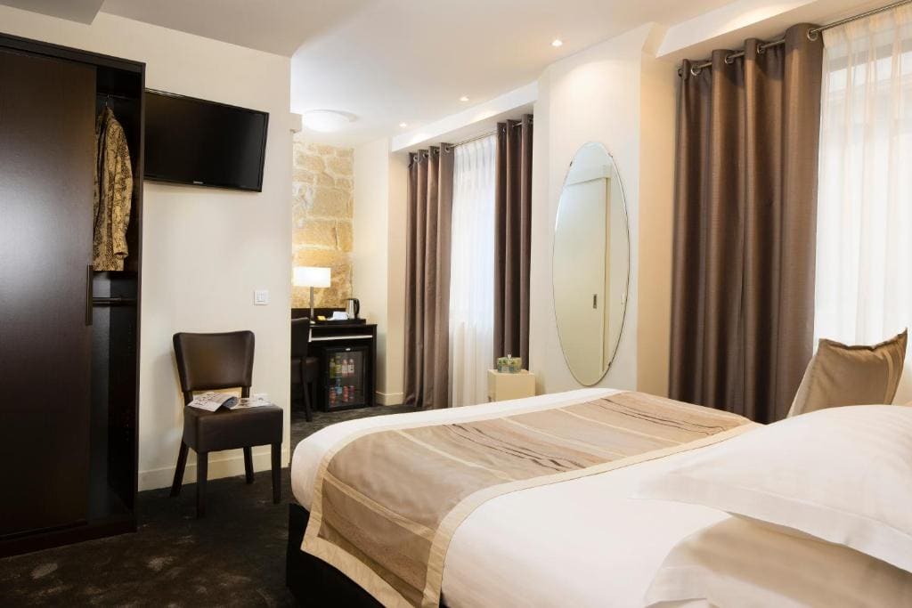 Room room - Image 2