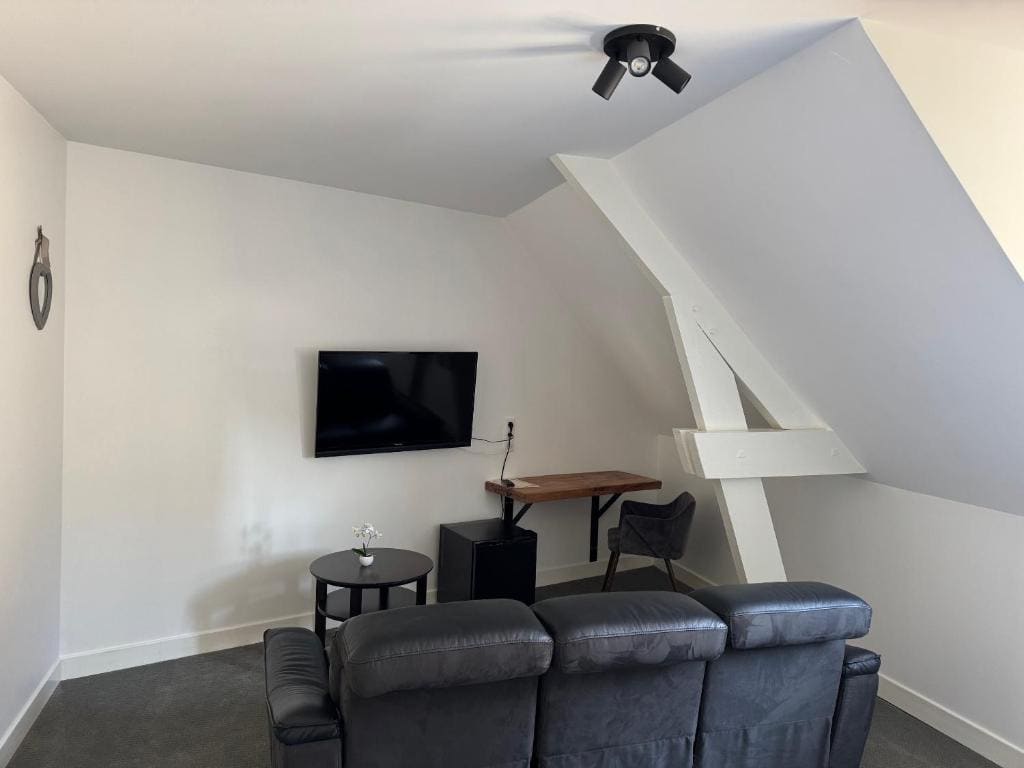 Deluxe Room room - Image 2