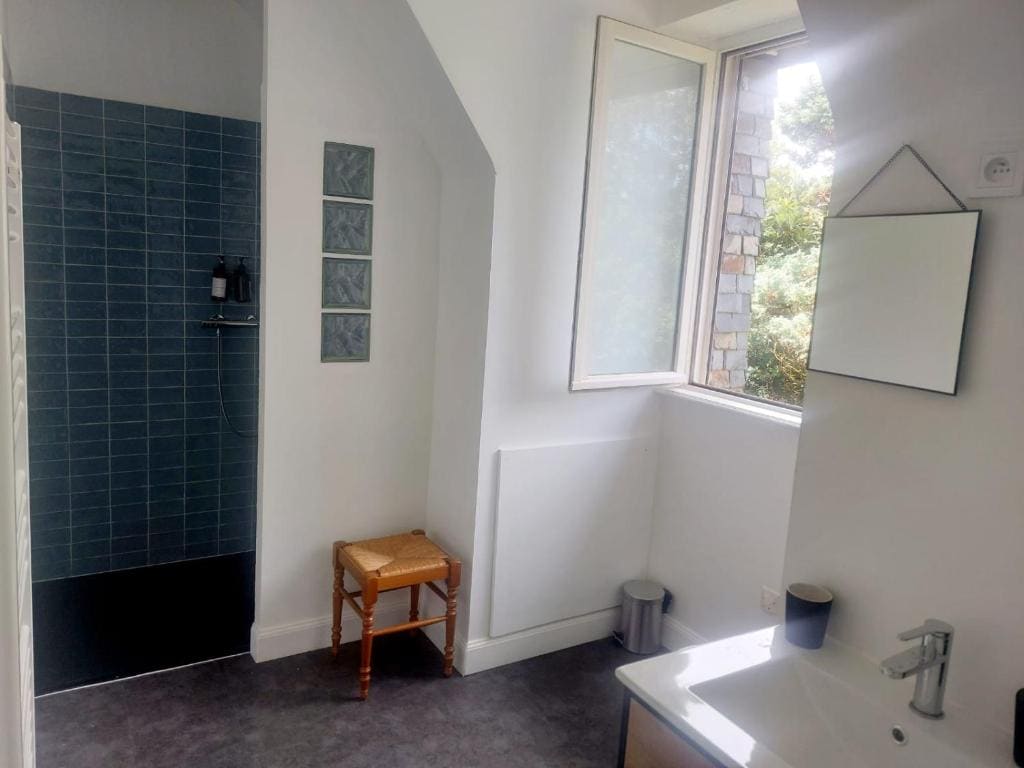 Double Room with Garden View room - Image 2