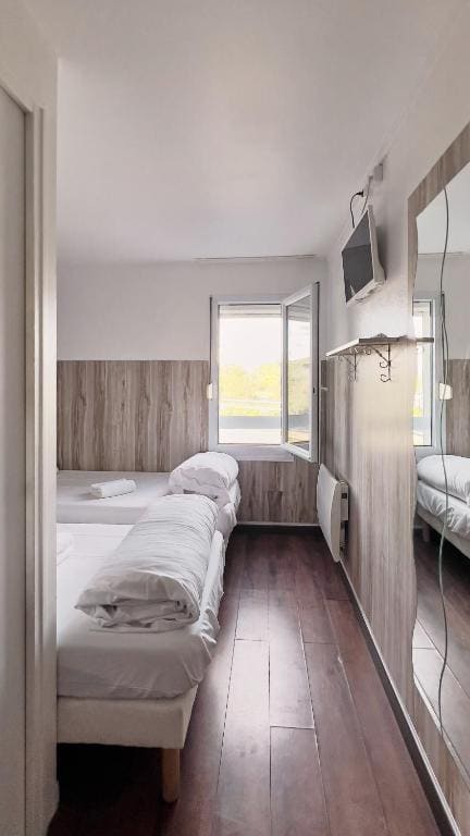 Twin Room room - Image 3