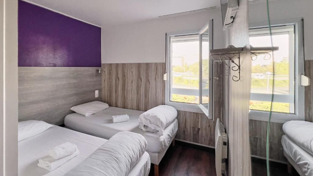 Twin Room room - Image 1