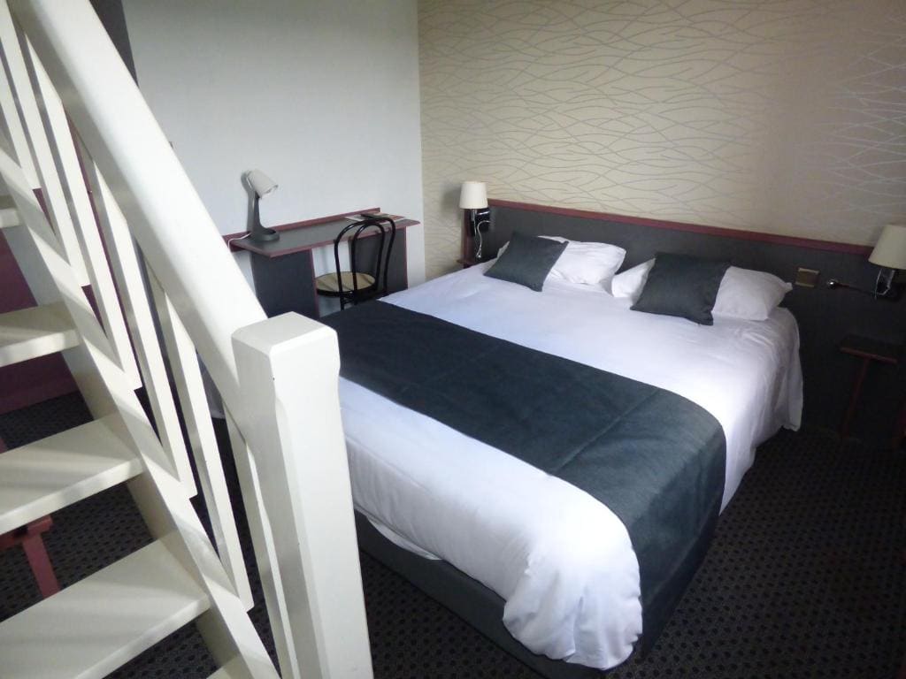 Duplex Quadruple Room room - Image 1