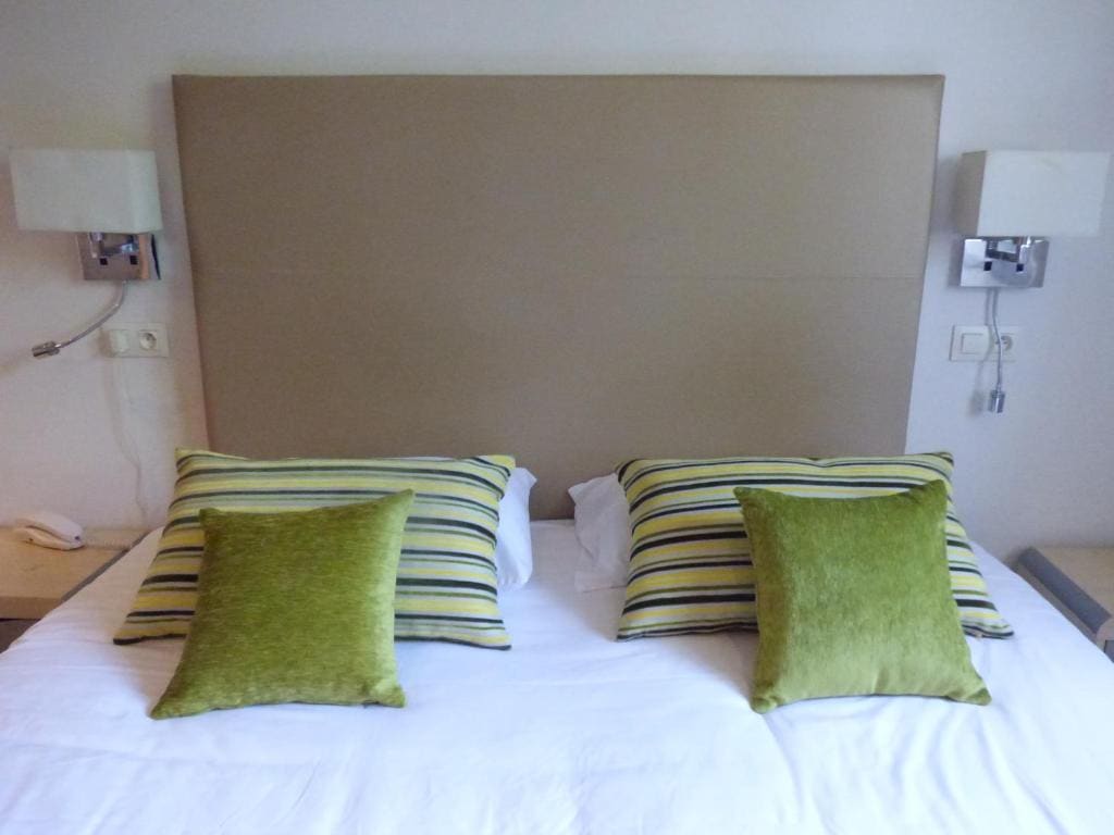 Superior Double Room room - Image 3