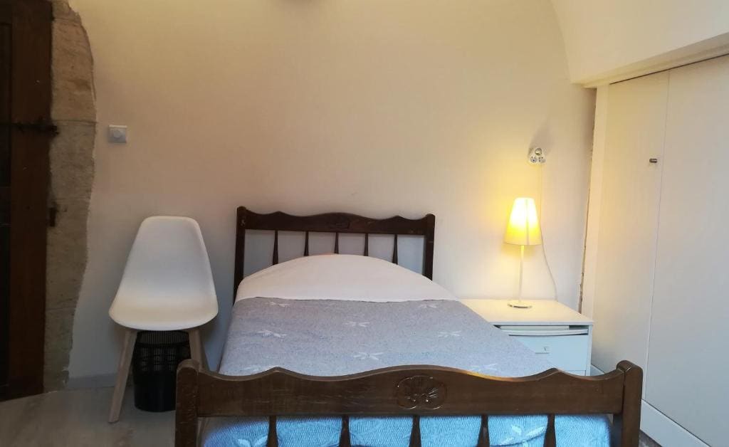 Single Room with Shared Shower and Toilet room - Image 1