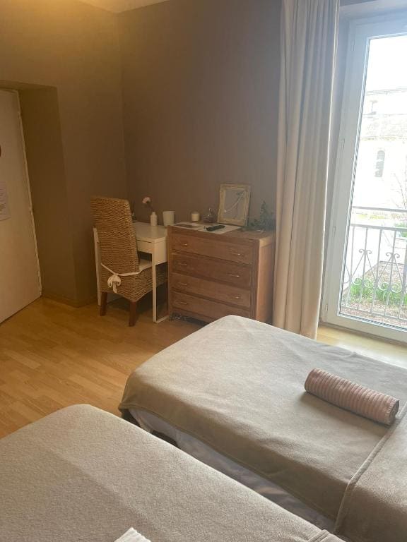 Triple Room with Bathroom room - Image 2