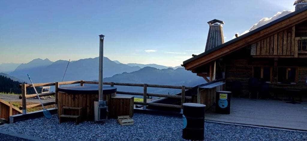 Double Room with Mountain View room - Image 1