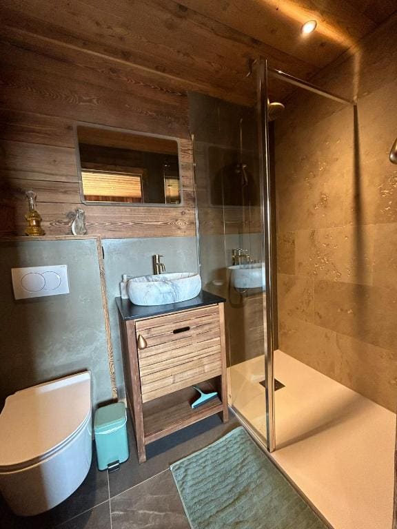 Double Room with Private Bathroom room - Image 2