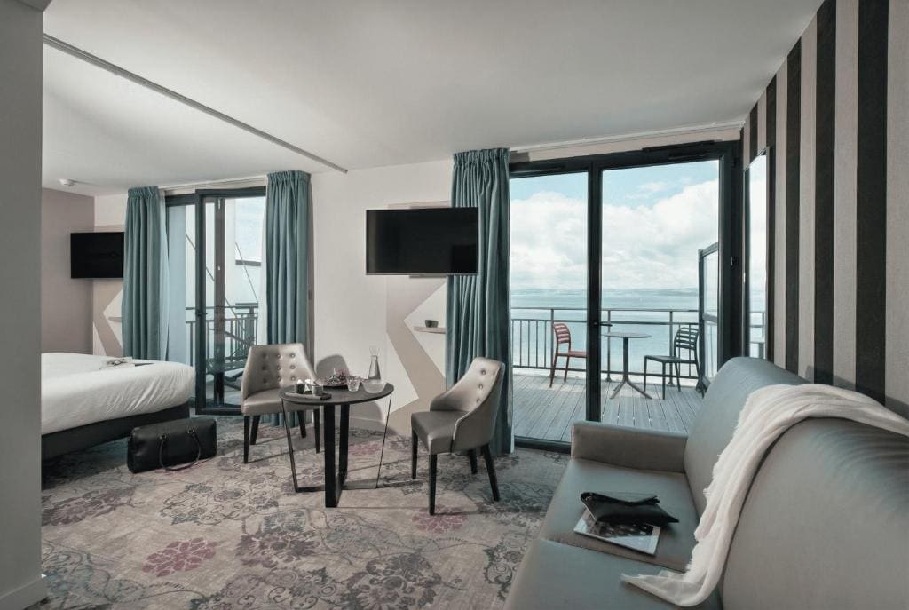 Suite Premium vue mer room - Image 1