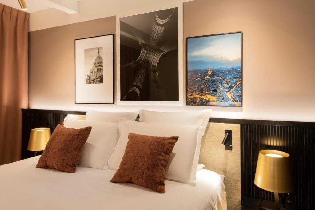 Deluxe Double Room room - Image 2