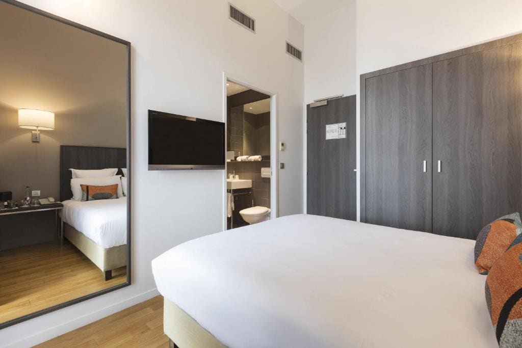 Standard Double Room - Non-Smoking room - Image 1