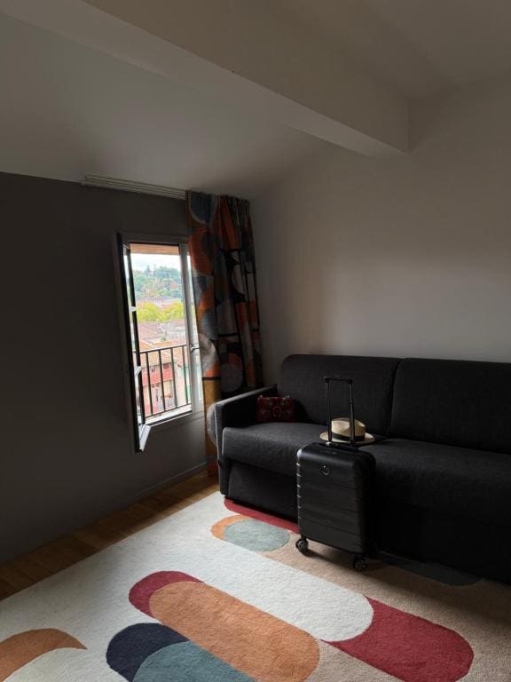 Suite room - Image 1