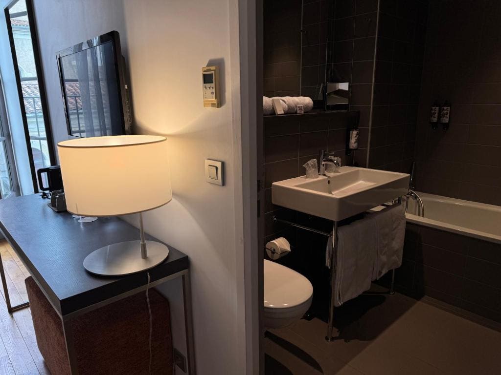 Superior Double Room room - Image 2