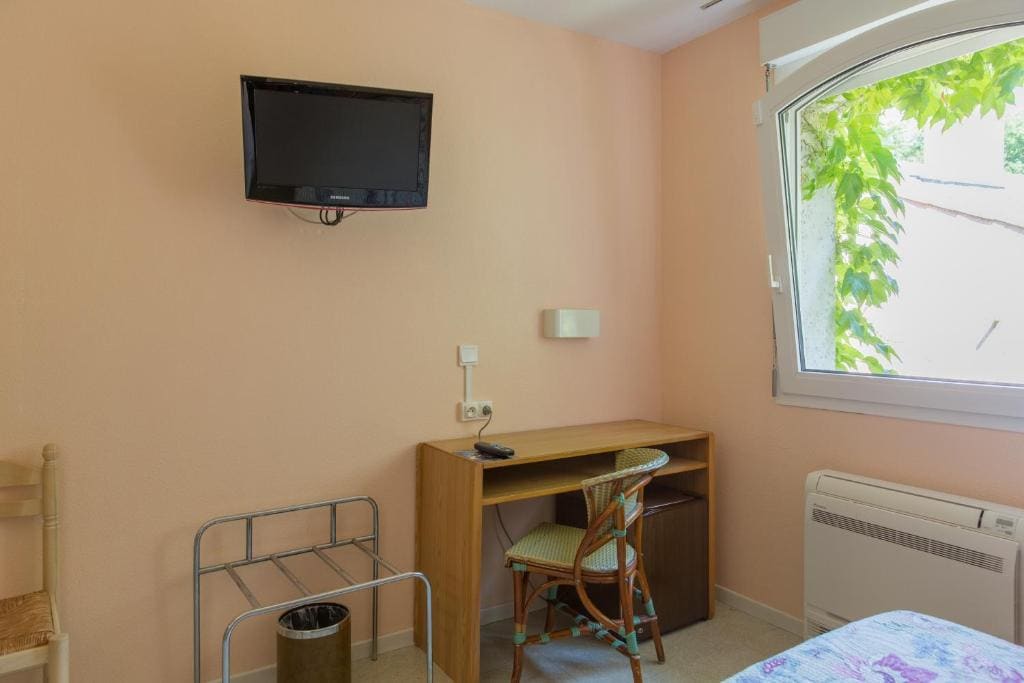 Classic Double Room room - Image 2