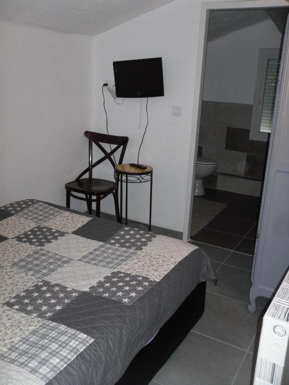 Economy Single Room room - Image 1