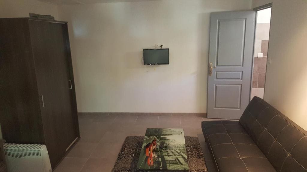 Suite room - Image 2