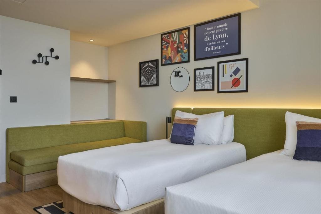 Twin Room with Sofa Bed room - Image 1