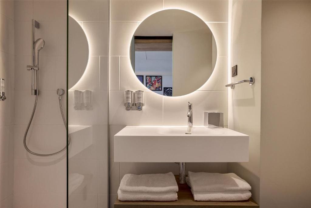 Twin Room room - Image 2