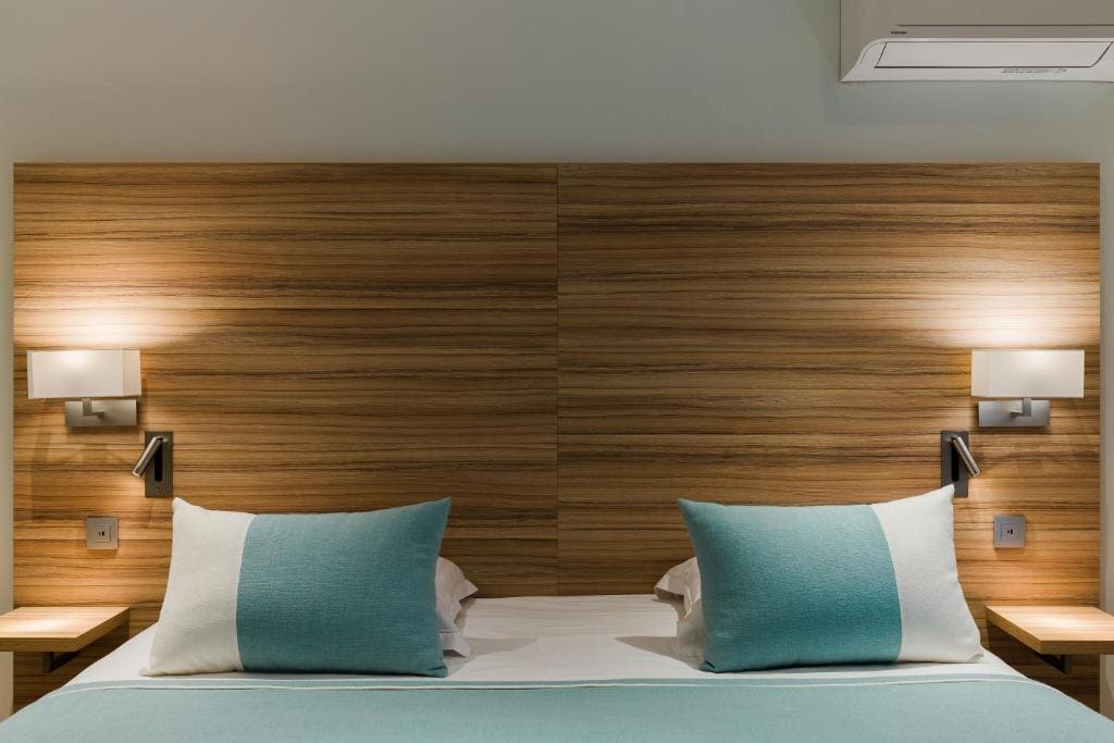 Classic Double Room room - Image 2