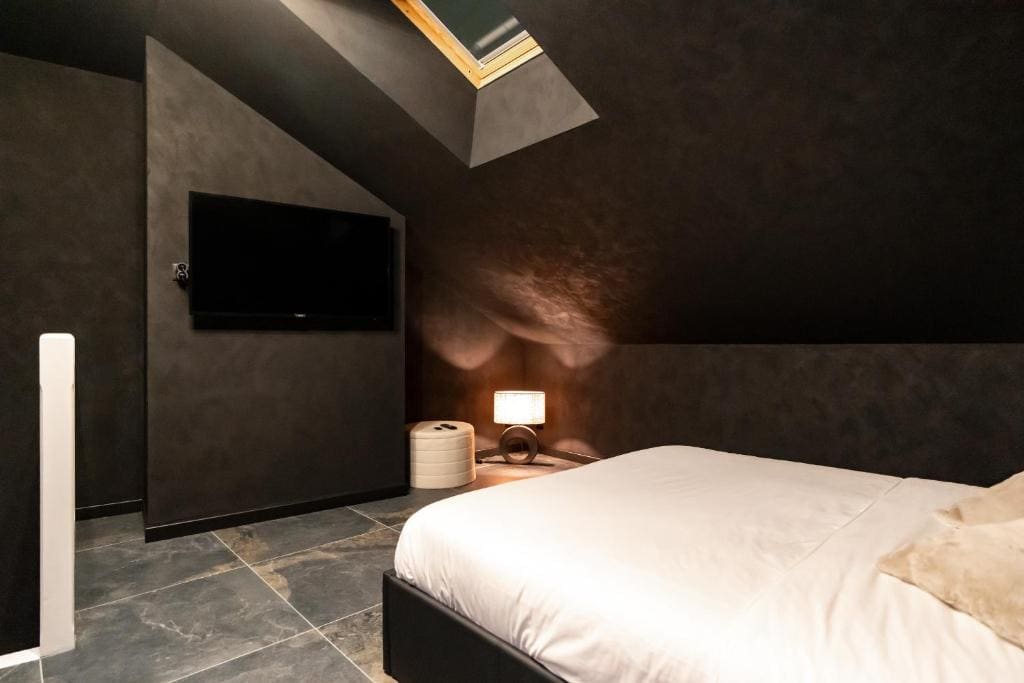 Suite room - Image 2