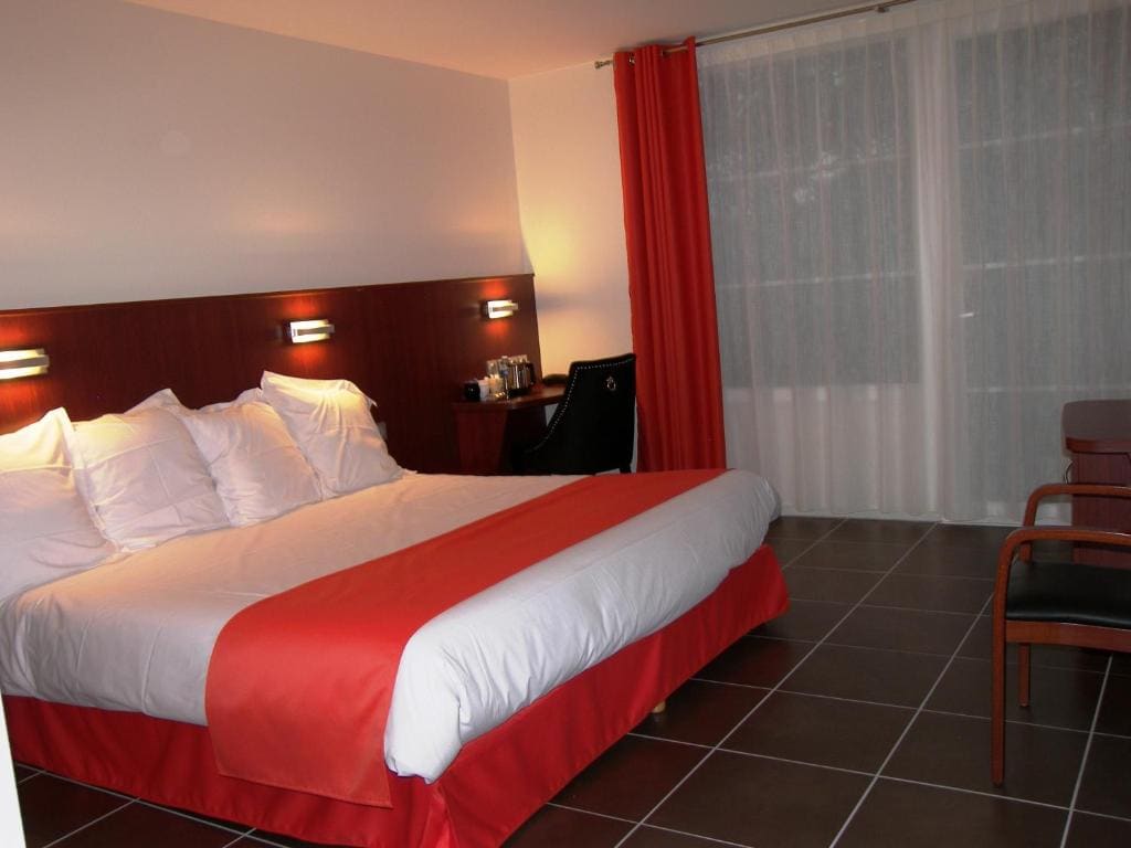 Small Double Room room - Image 1