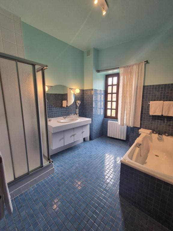 Standard Double Room room - Image 2