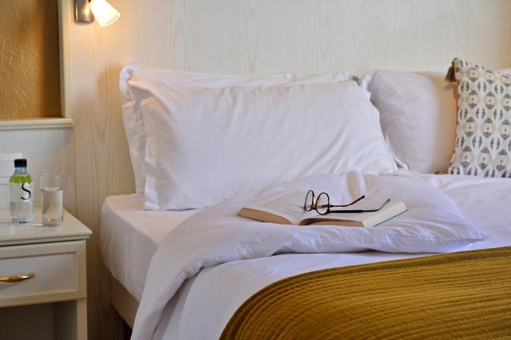 Double Room with Sea View room - Image 2