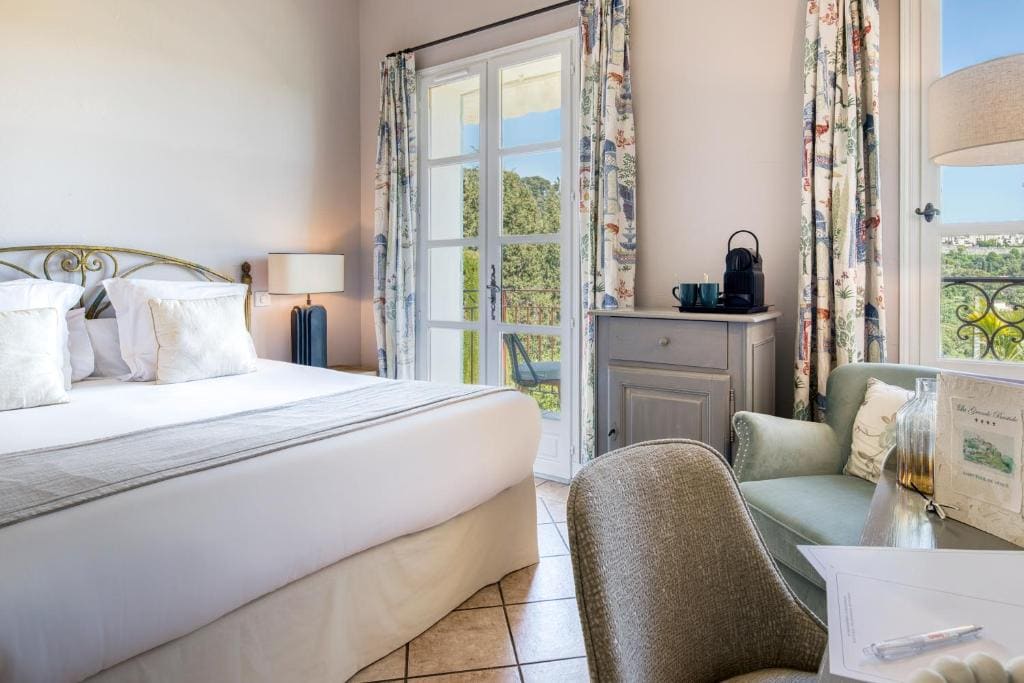 Superior Room room - Image 3