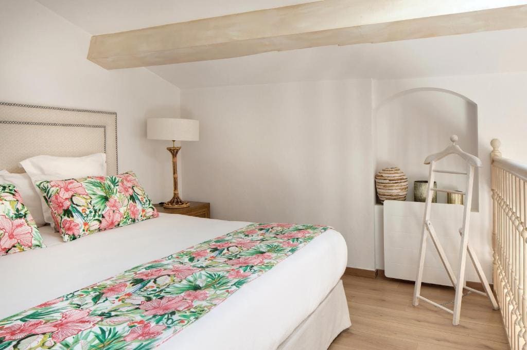 Superior Duplex Room room - Image 1