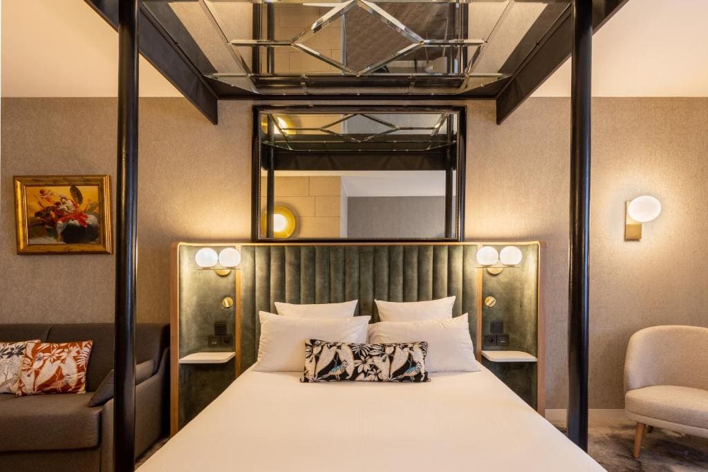 Queen Suite room - Image 2