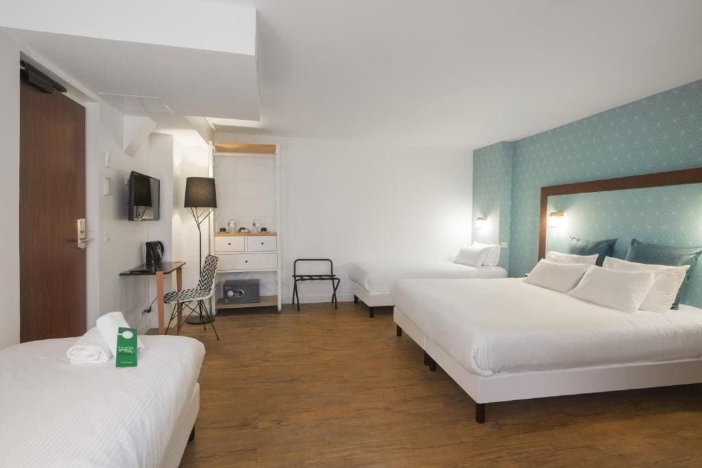 Room room - Image 1