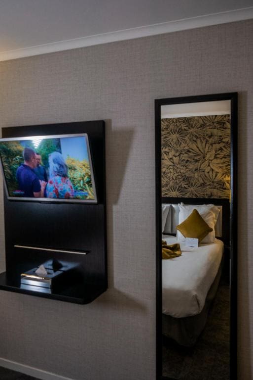 Standard Twin Room room - Image 2