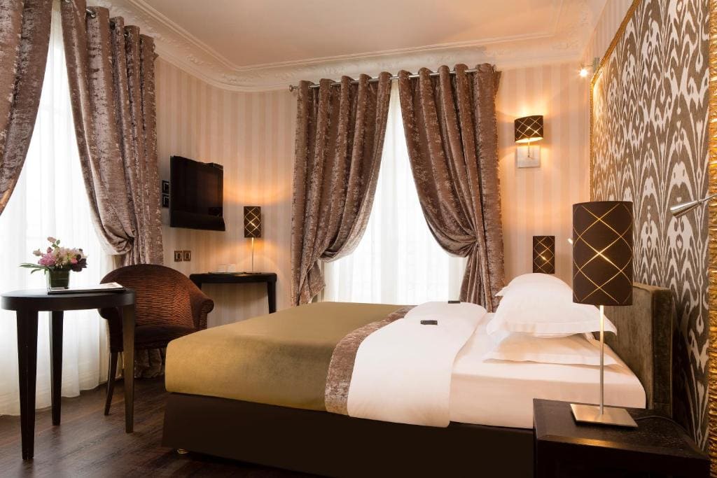 Superior Twin Room room - Image 1