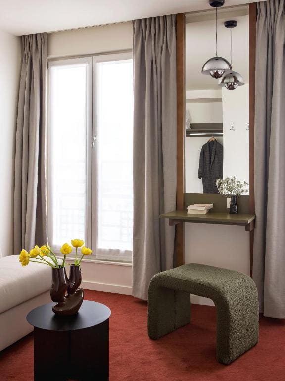 Dalila Family Room room - Image 1