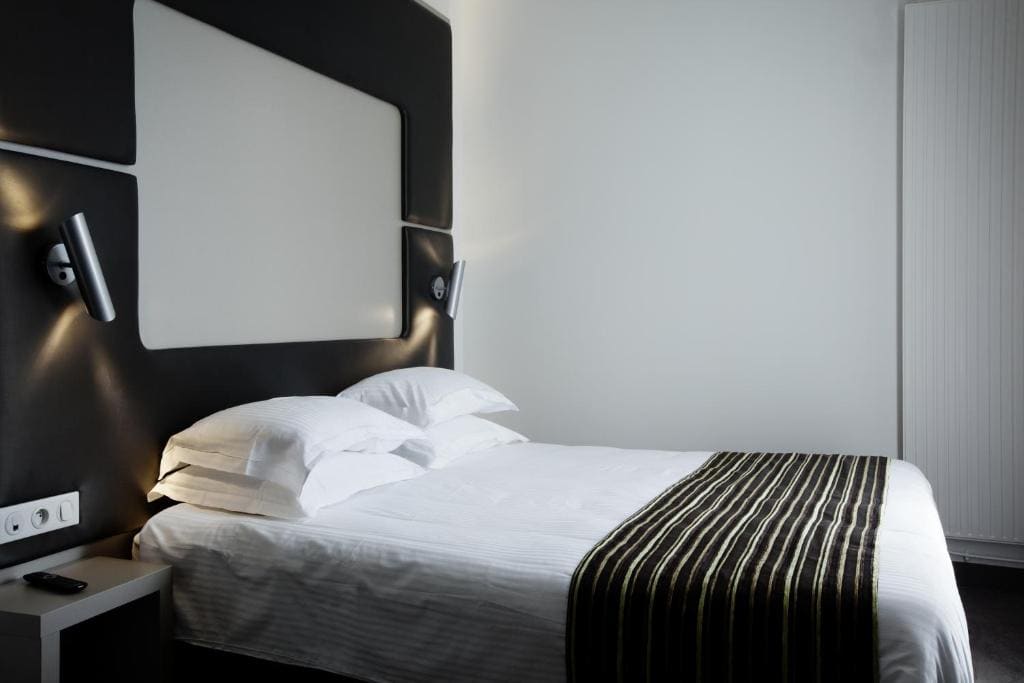 Superior Double Room room - Image 3