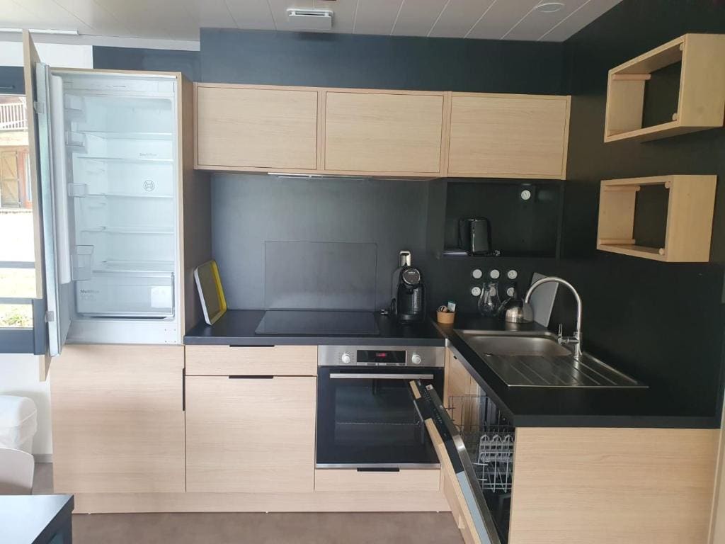 Superior Chalet room - Image 2
