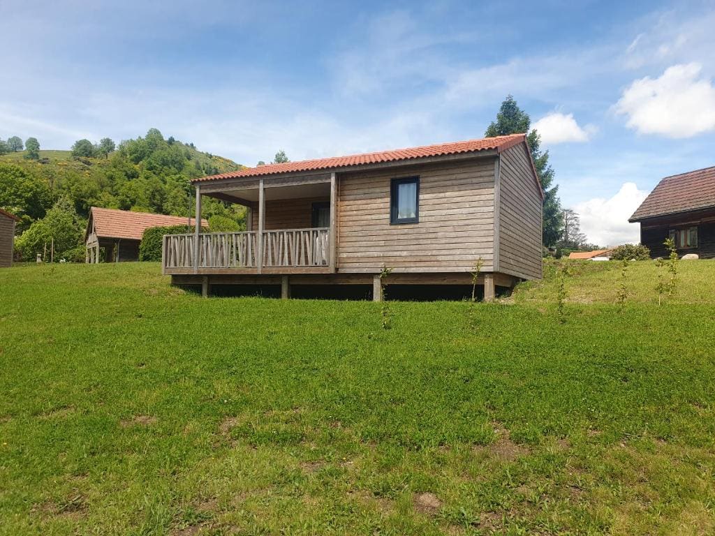Two-Bedroom Chalet room - Image 2