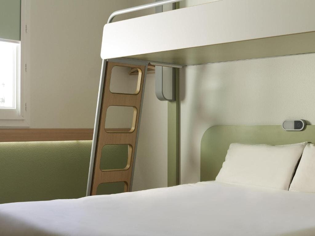 Triple Room with Bunk Bed room - Image 2