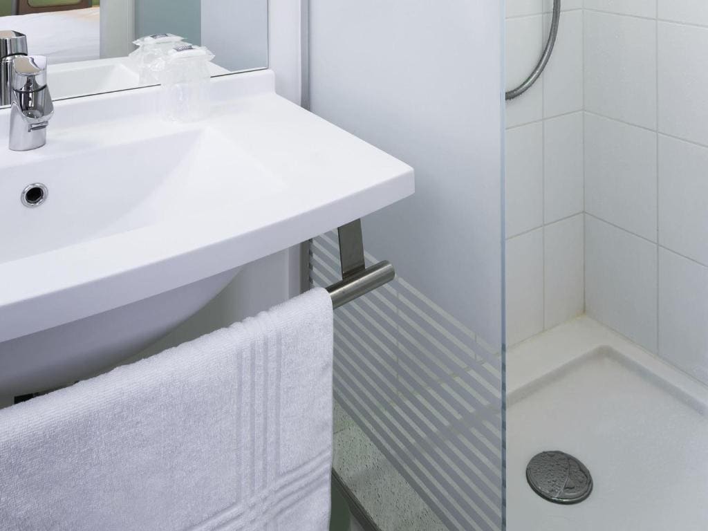 Standard Family Suite room - Image 1