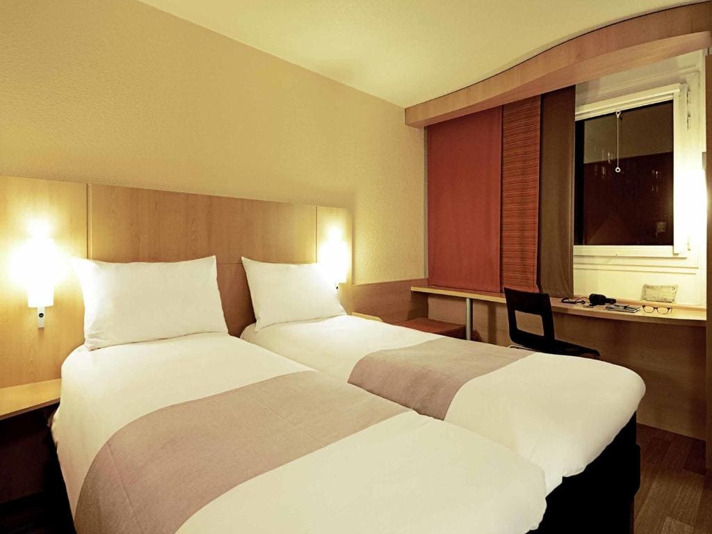 Standard Double Room room - Image 2