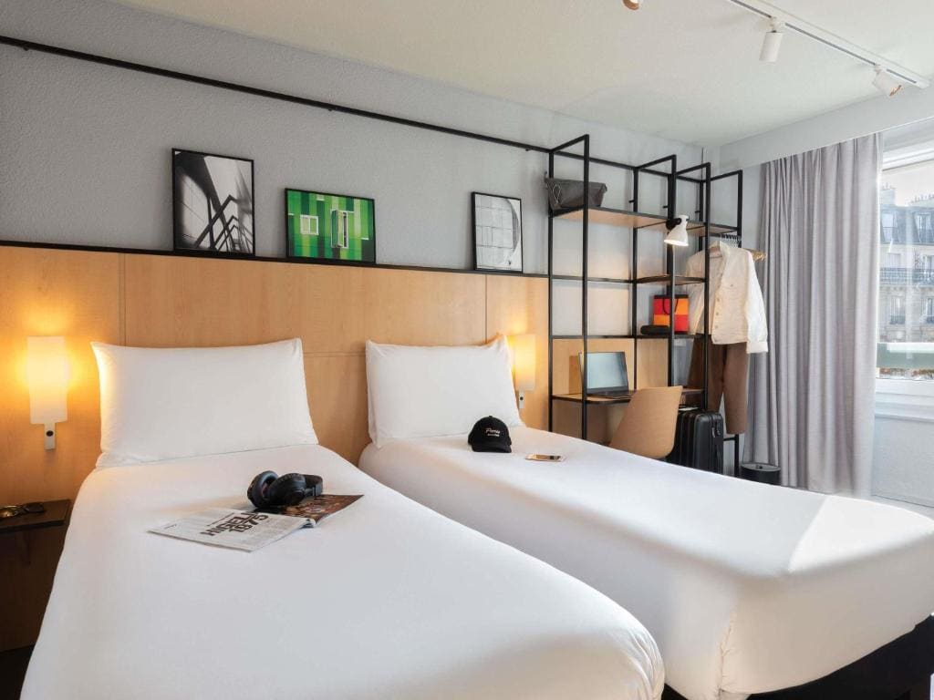Standard Twin Room room - Image 1