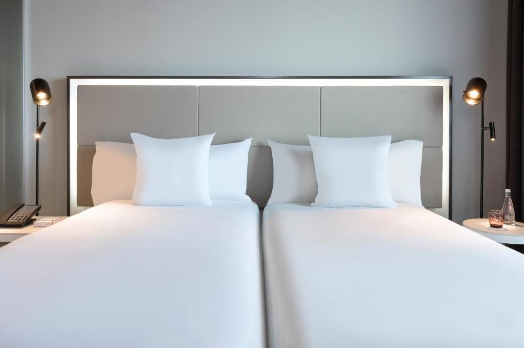 The INNSiDE Room - Twin beds room - Image 3