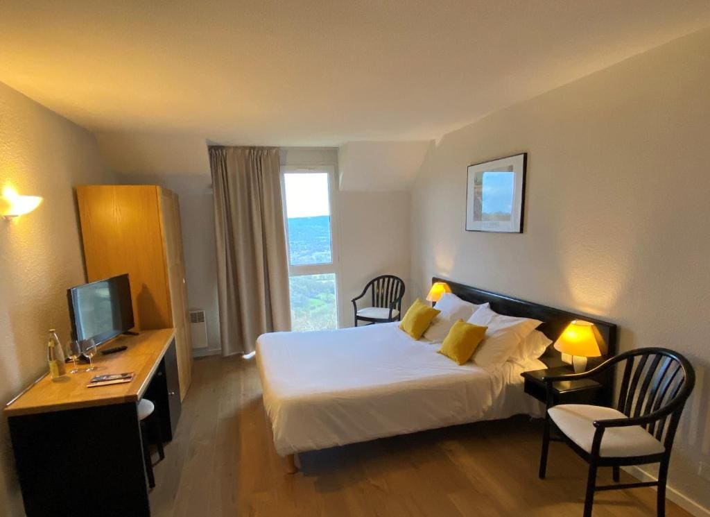 Classic Double Room room - Image 2