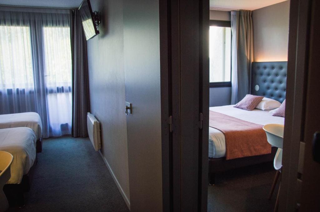 Connecting Room room - Image 1