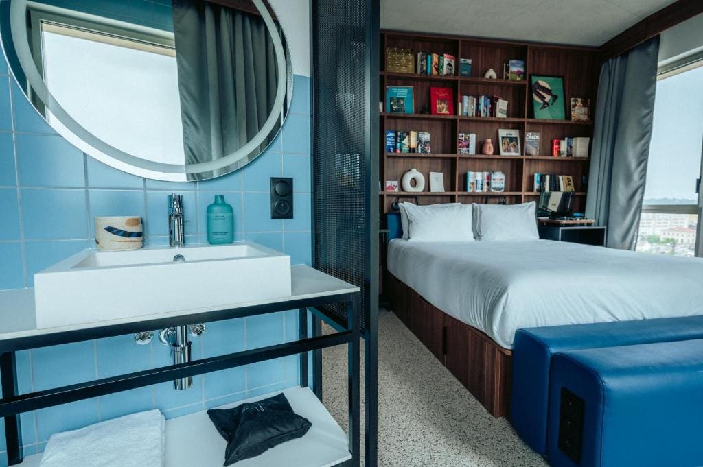 JOST COLLECTION - Deluxe Room room - Image 3