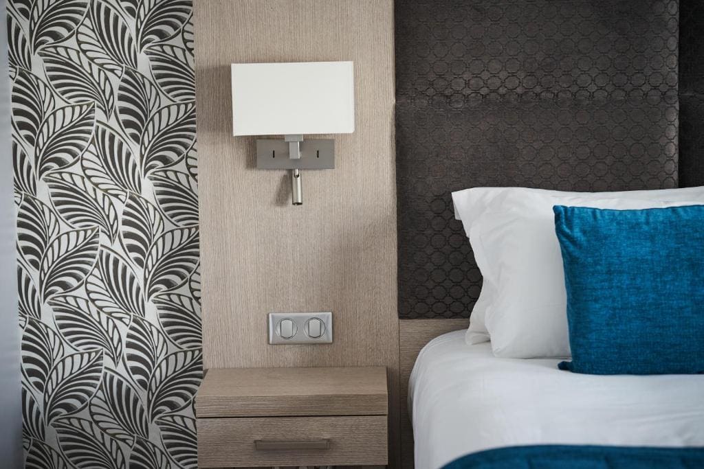 Standard Double Room room - Image 2