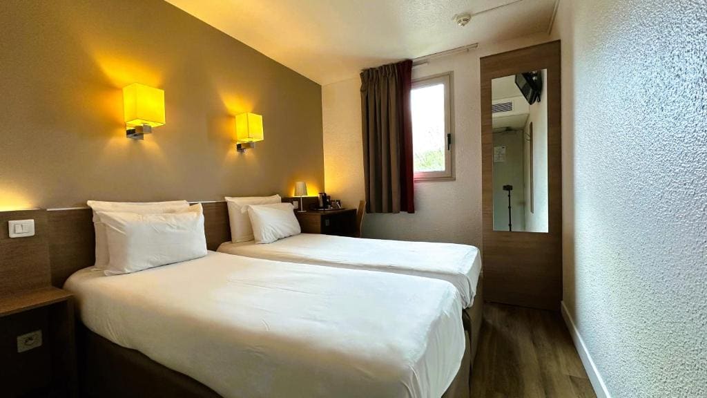 Twin Room room - Image 2
